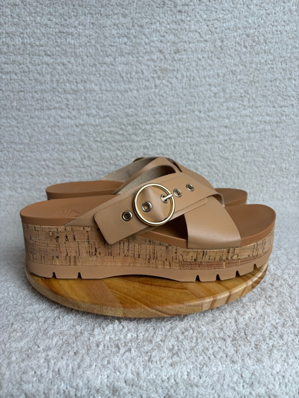 Reef Sandals Womens 10 Vista Higher Gia Cork Platform Bohemian Wedge in Tan